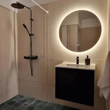 Appartamento Spacious Flat - Quiet & Safearea *